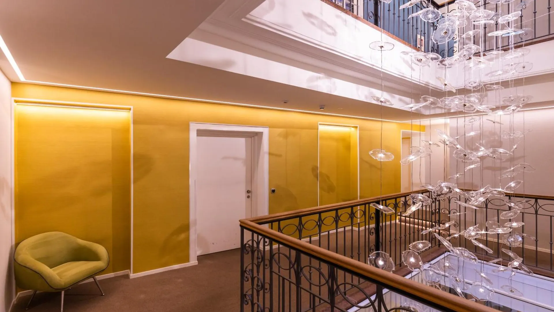****  Hotel Stein - Adults Only Salzburg Avusturya