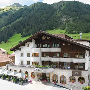 Szálloda Alpenhotel Ischglerhof ****